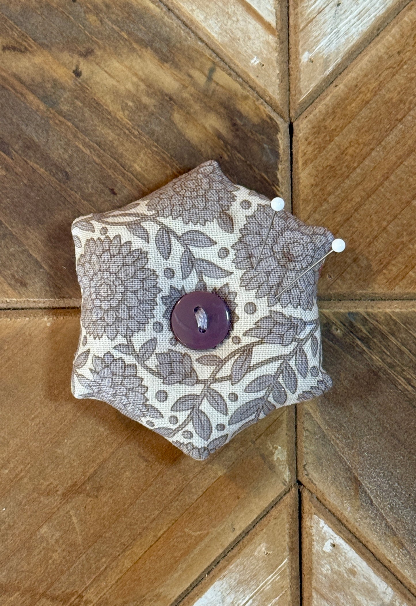 Pin Cushion - Mini Hexie - Grey Flower