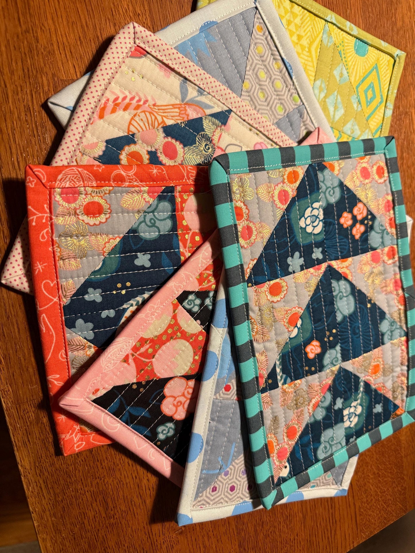 Tea Service/Mug Rug - Triangle Green/Yellow