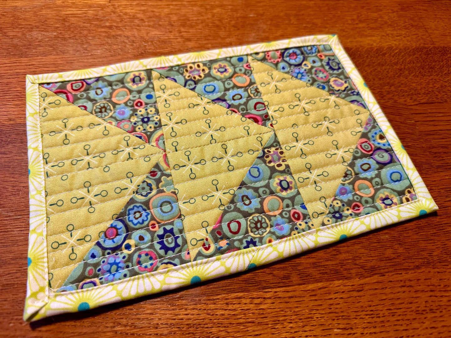 Tea Service/Mug Rug - Geese Chartreuse/Green