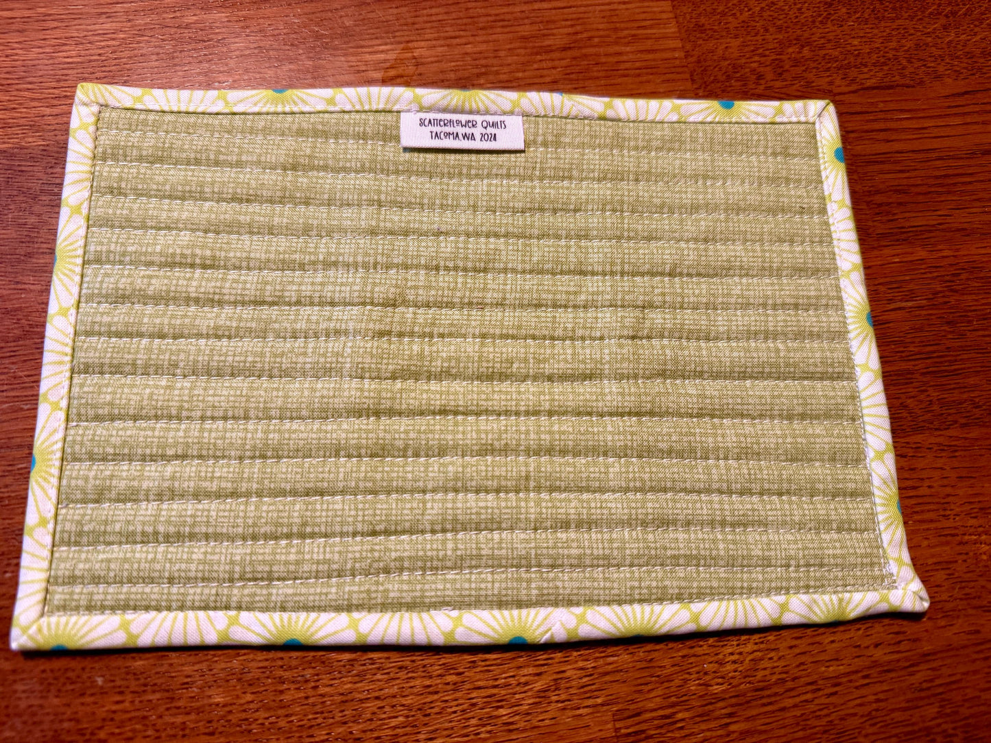 Tea Service/Mug Rug - Geese Chartreuse/Green